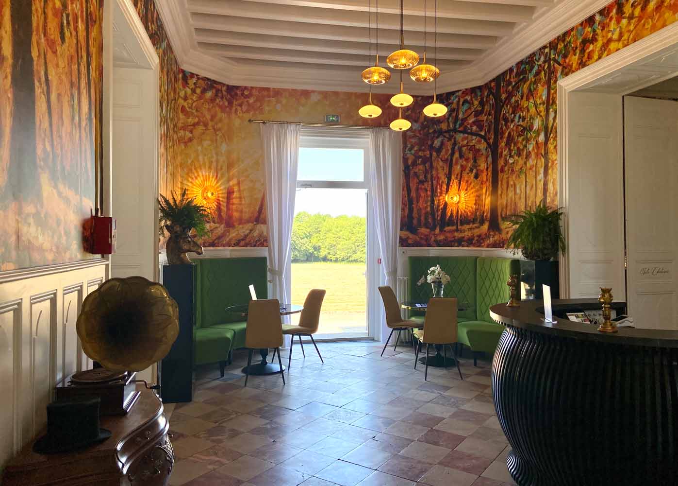 Restaurant La Cantine dans le chateau du domaine de Brandois Les Achard Vendee 85 7